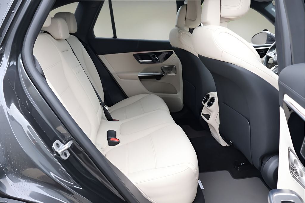 2023 Mercedes-Benz GLC GLC 300