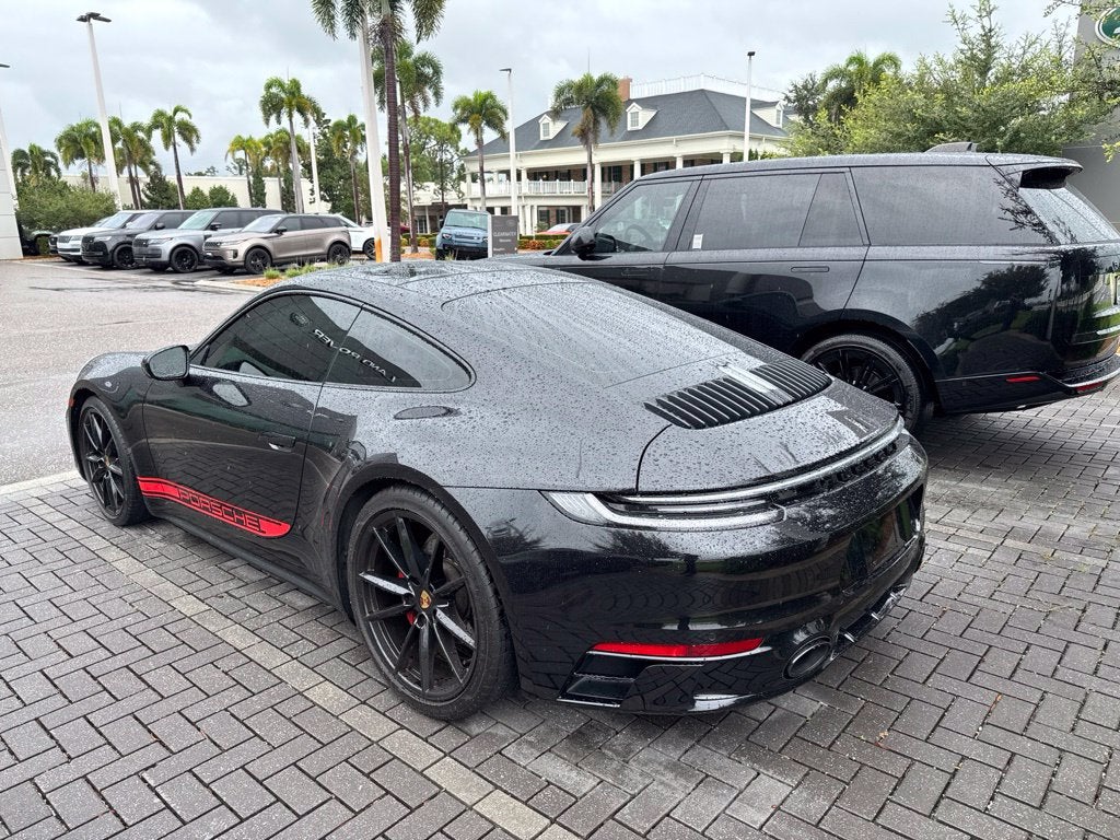 2023 Porsche 911 Carrera