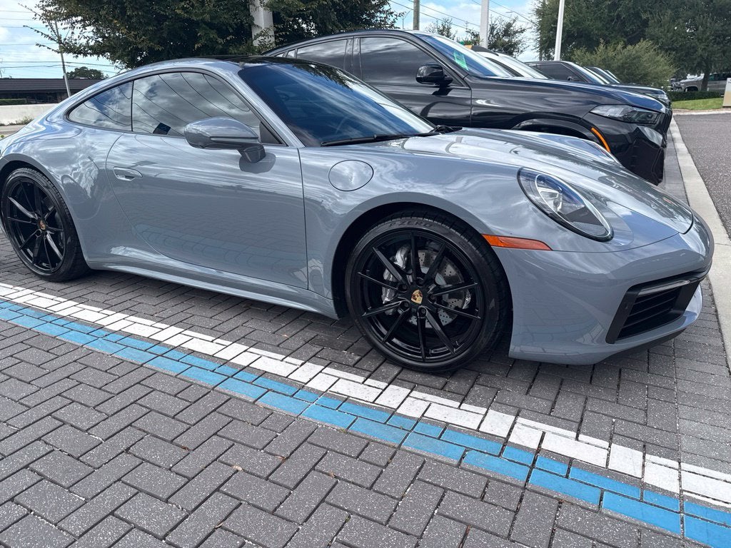 2024 Porsche 911 Carrera
