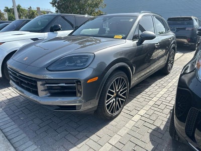 2024 Porsche Cayenne Base