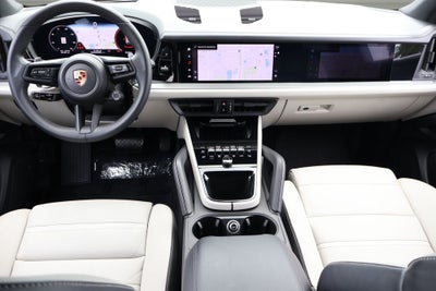 2024 Porsche Cayenne AWD
