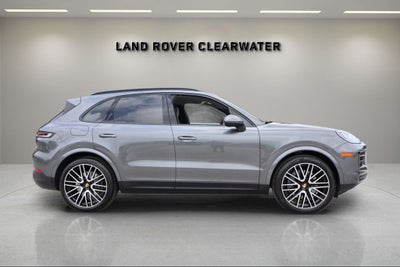 2024 Porsche Cayenne AWD