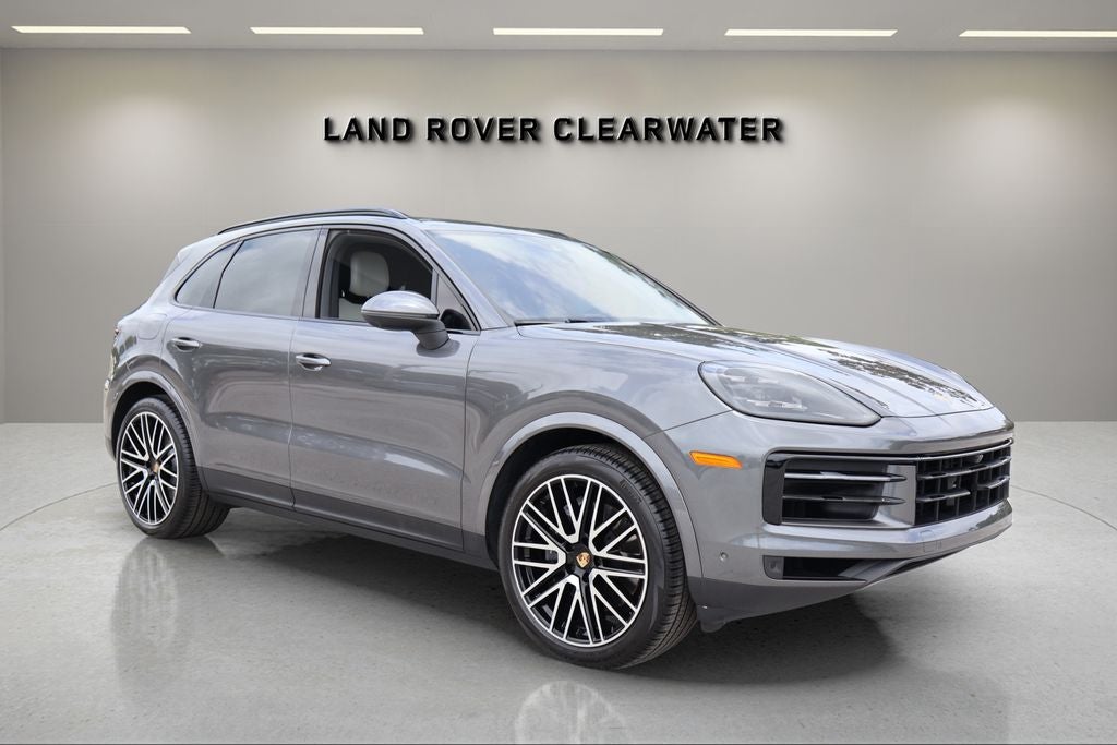 2024 Porsche Cayenne AWD