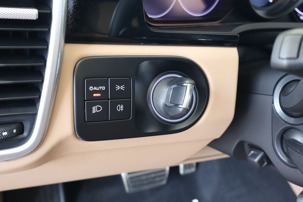 2023 Porsche Cayenne Turbo