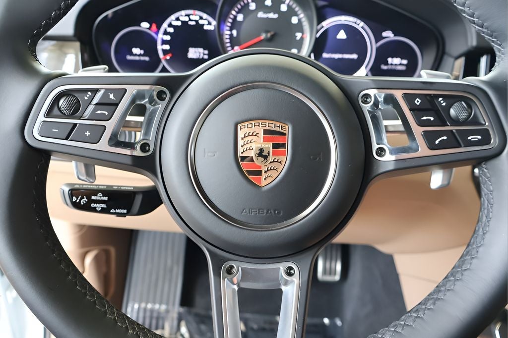 2023 Porsche Cayenne Turbo