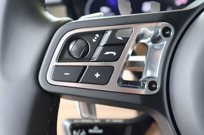 2023 Porsche Cayenne Turbo