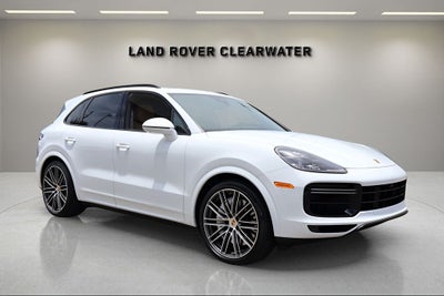 2023 Porsche Cayenne Turbo