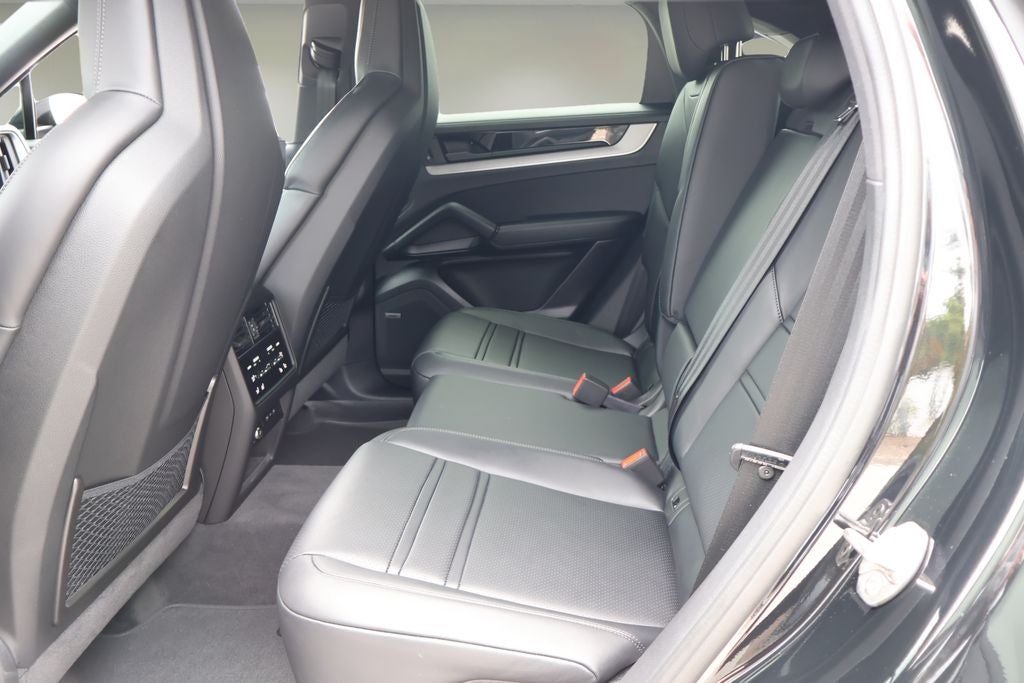2026 Porsche Cayenne Coupe S