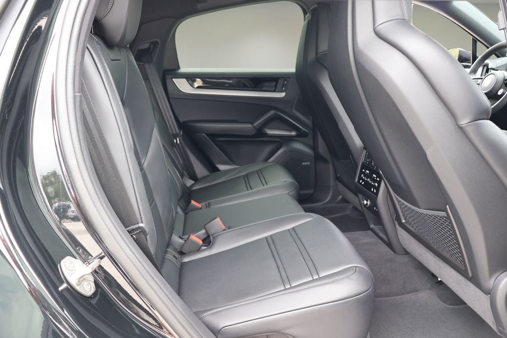 2026 Porsche Cayenne Coupe S