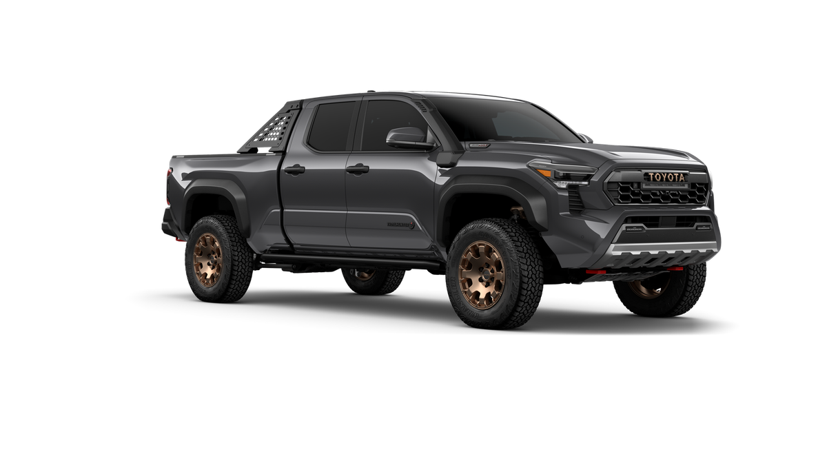2026 Toyota Tacoma i-FORCE MAX Tacoma Trailhunter