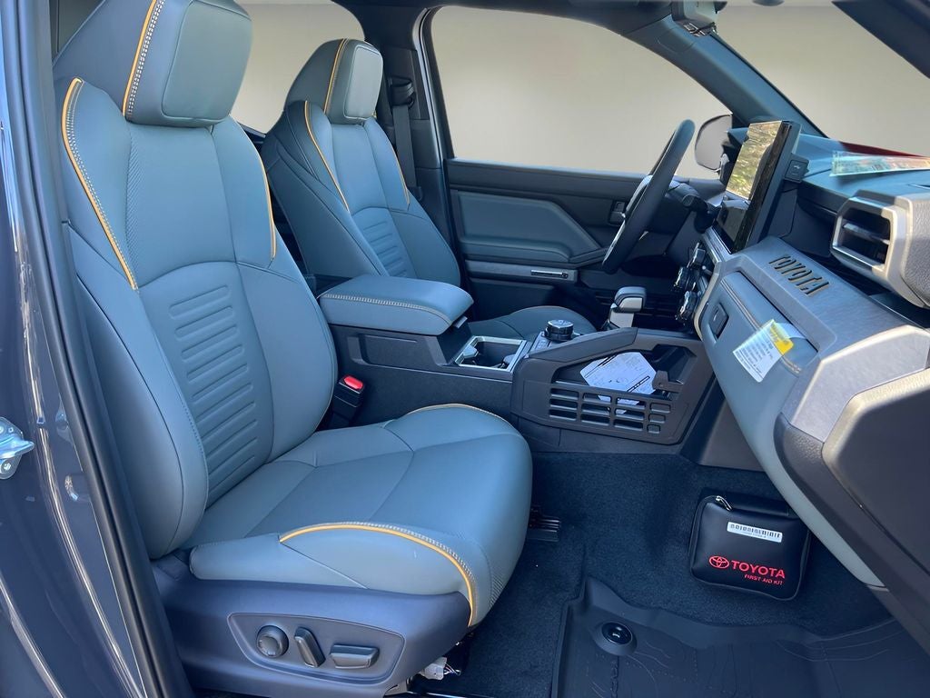 2026 Toyota Tacoma i-FORCE MAX Tacoma Trailhunter