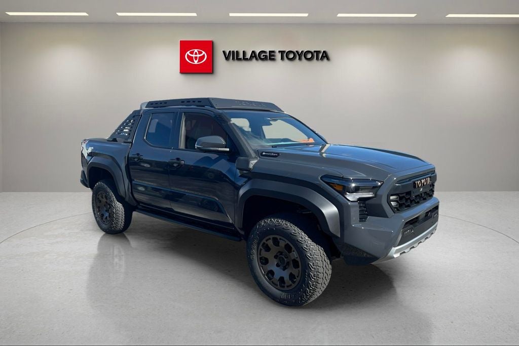 2026 Toyota Tacoma i-FORCE MAX Tacoma Trailhunter