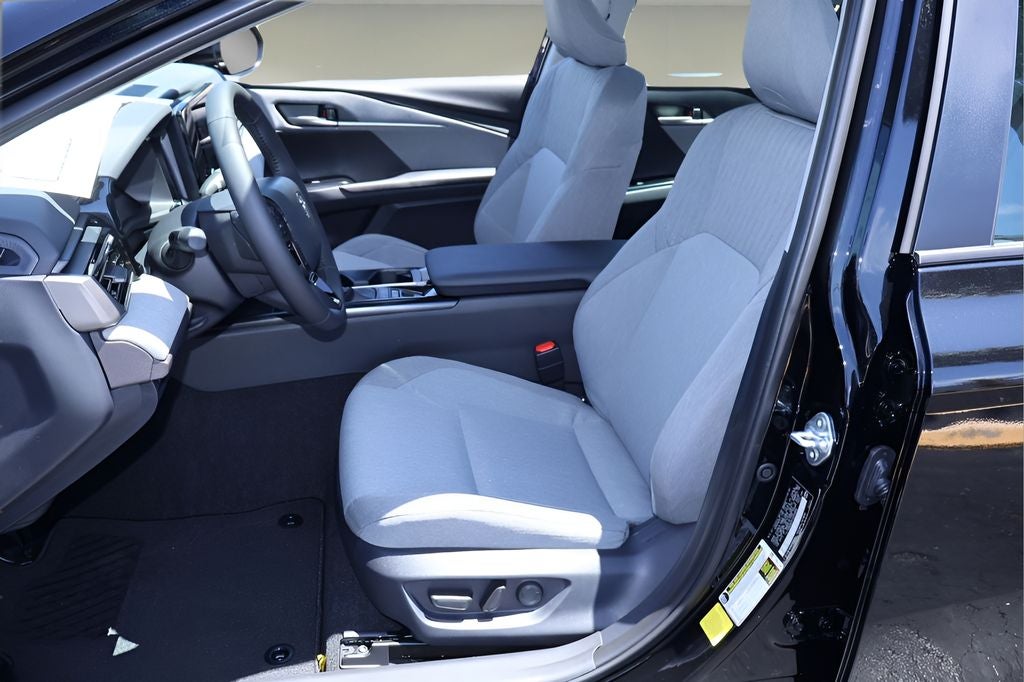 2026 Toyota Camry LE AWD
