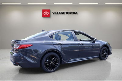 2026 Toyota Camry SE AWD