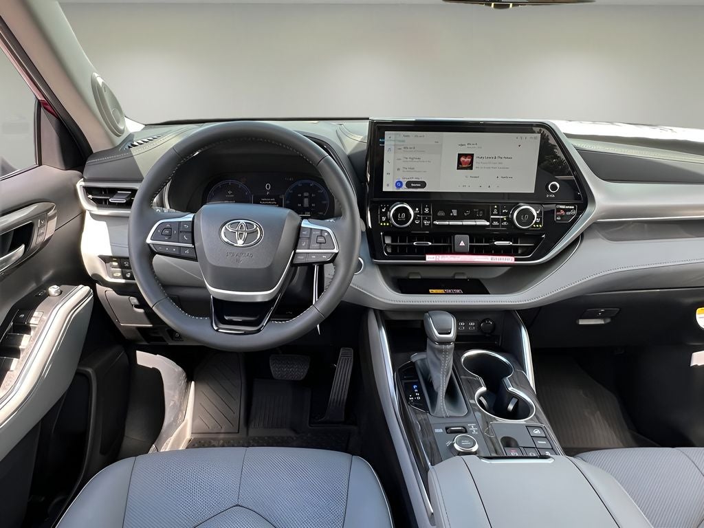 2026 Toyota Highlander Platinum