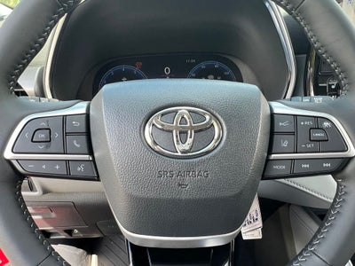 2026 Toyota Highlander Platinum
