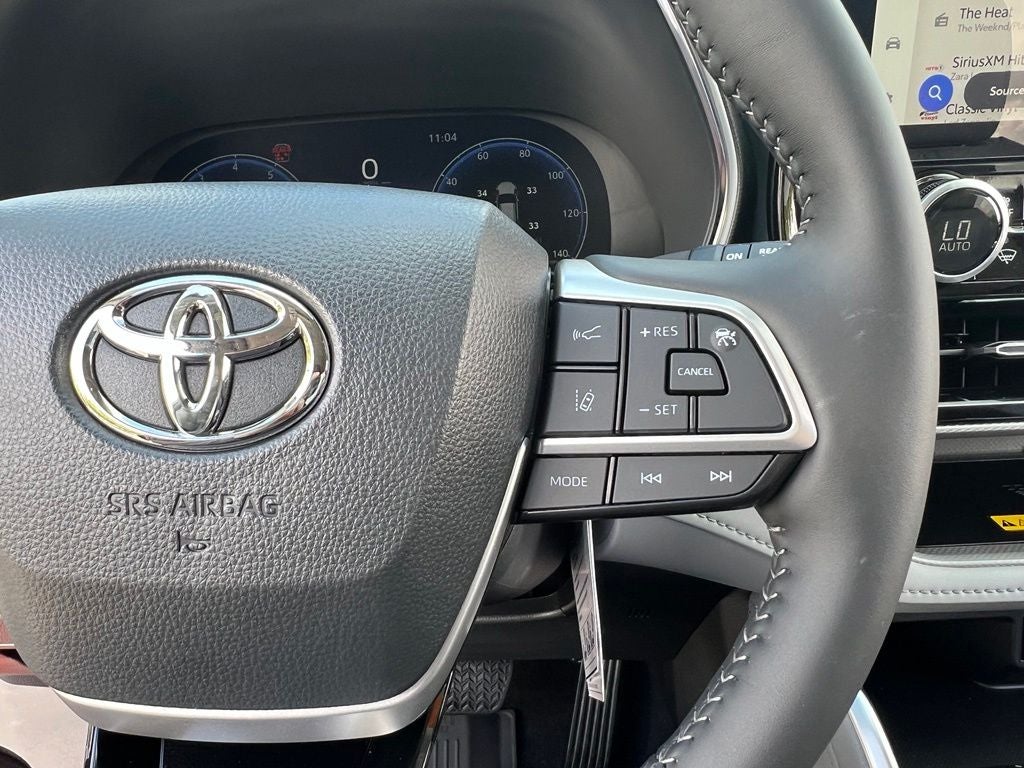 2026 Toyota Highlander Platinum