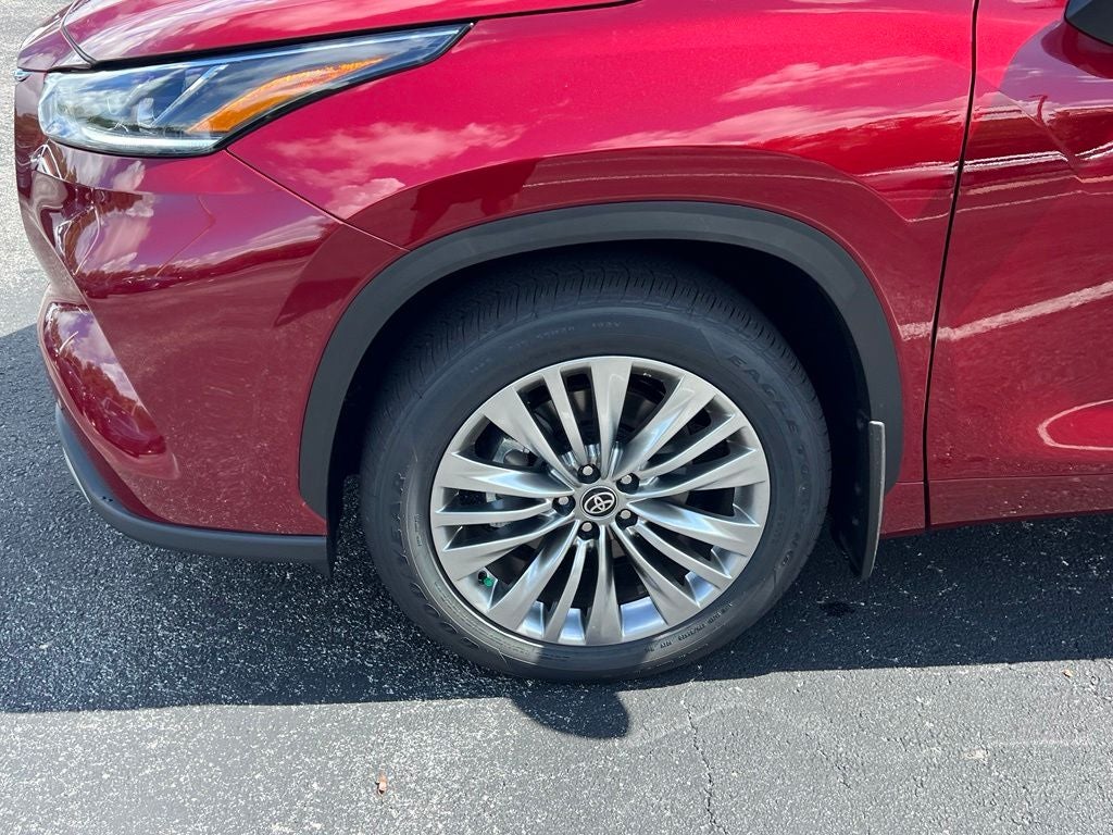 2026 Toyota Highlander Platinum