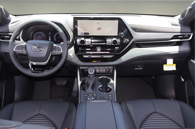 2026 Toyota Highlander XSE