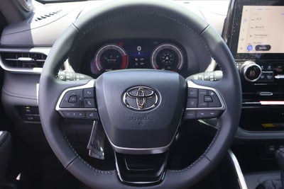 2026 Toyota Highlander XSE