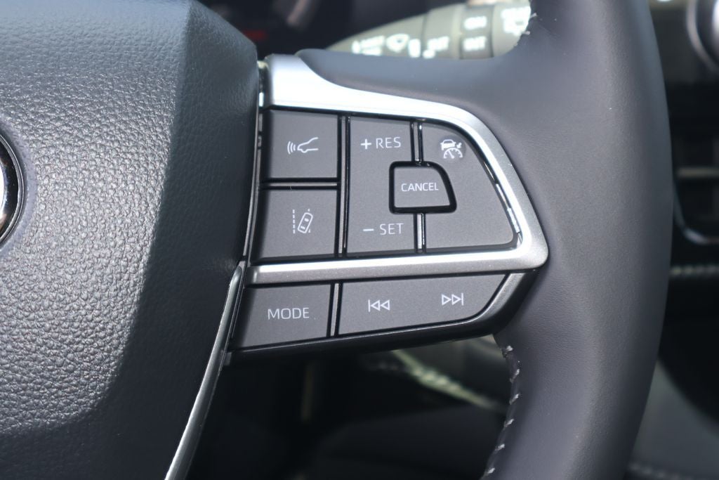 2026 Toyota Highlander XSE