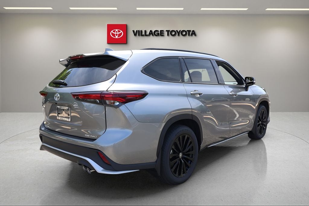 2026 Toyota Highlander XSE