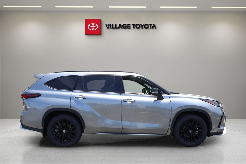 2026 Toyota Highlander XSE