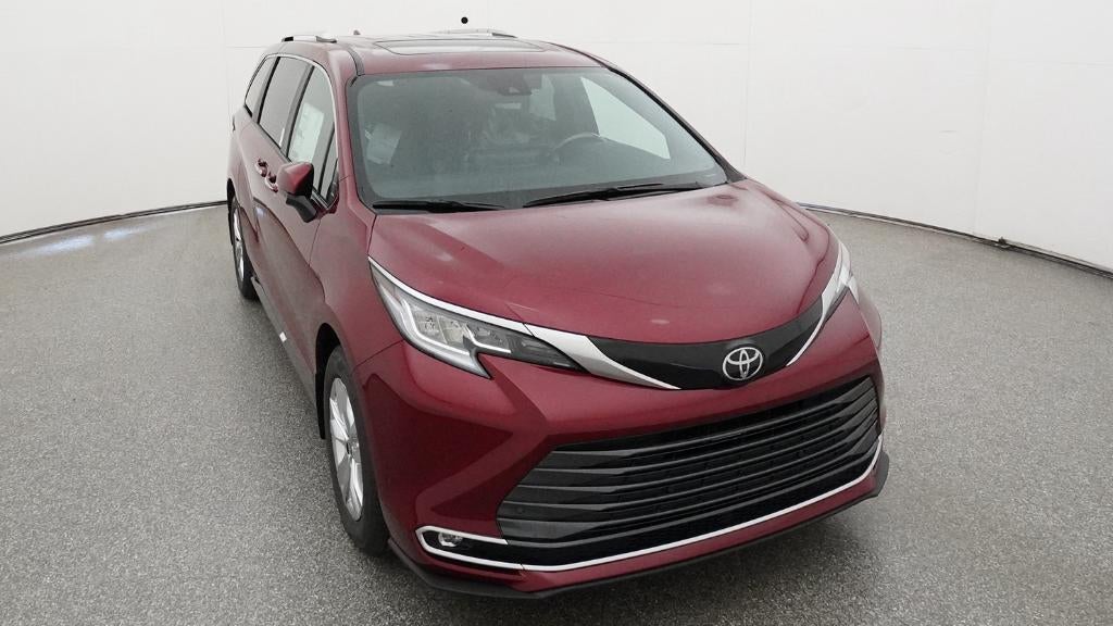 2026 Toyota Sienna Limited