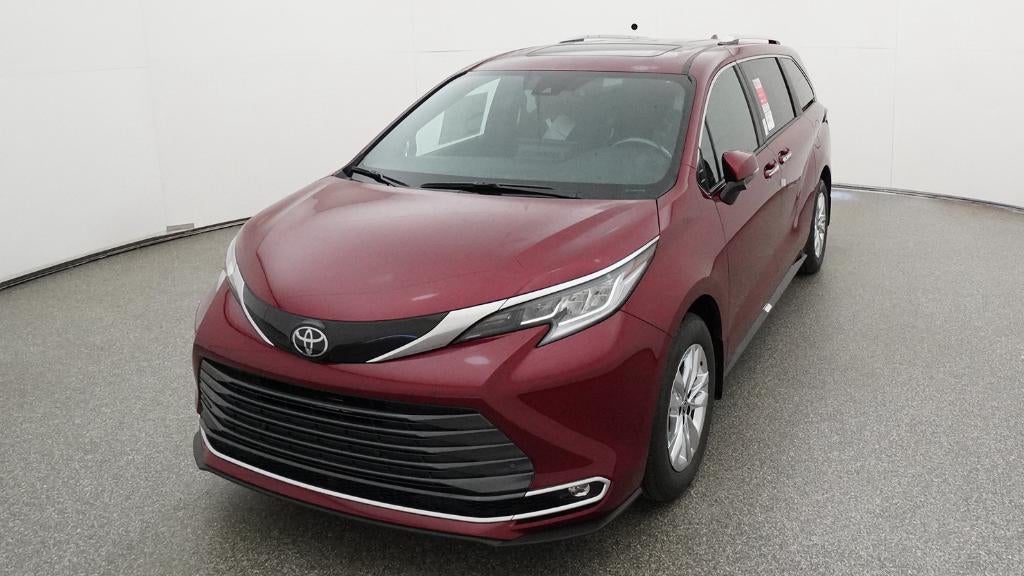 2026 Toyota Sienna Limited