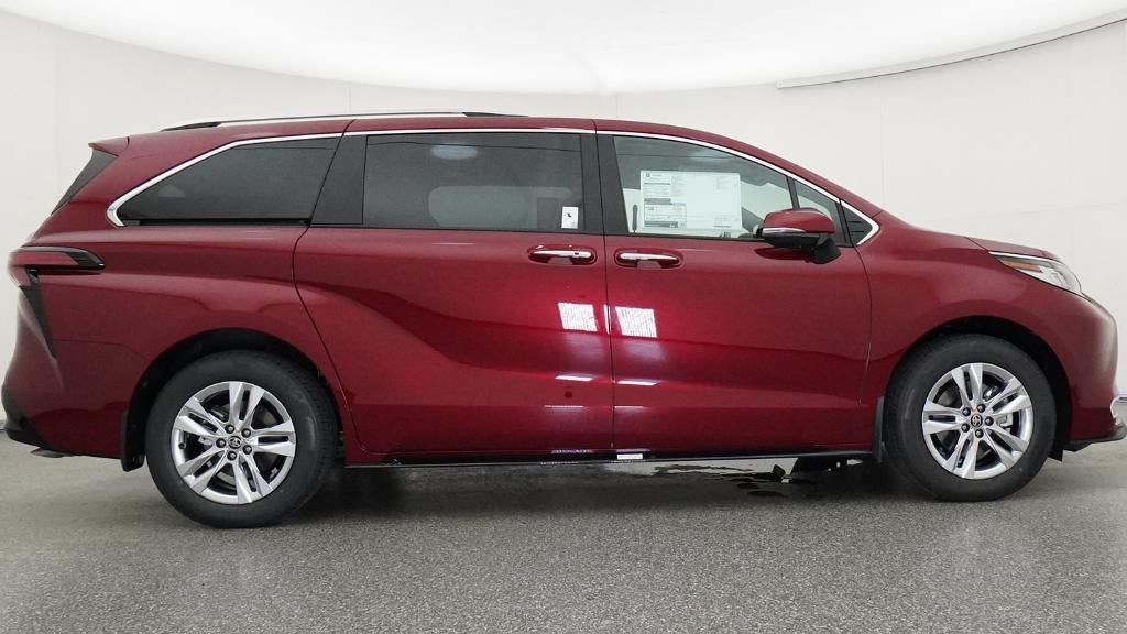 2026 Toyota Sienna Limited