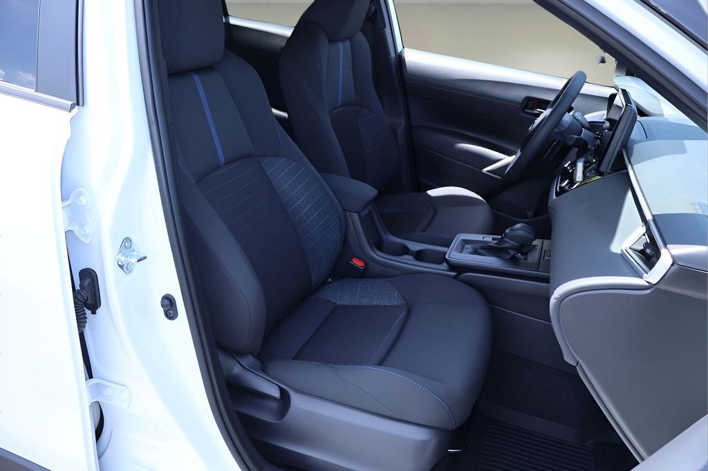 2026 Toyota Corolla Cross Hybrid SE