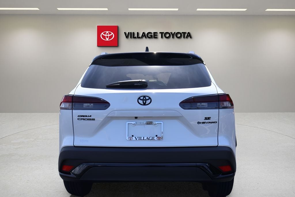 2026 Toyota Corolla Cross Hybrid SE