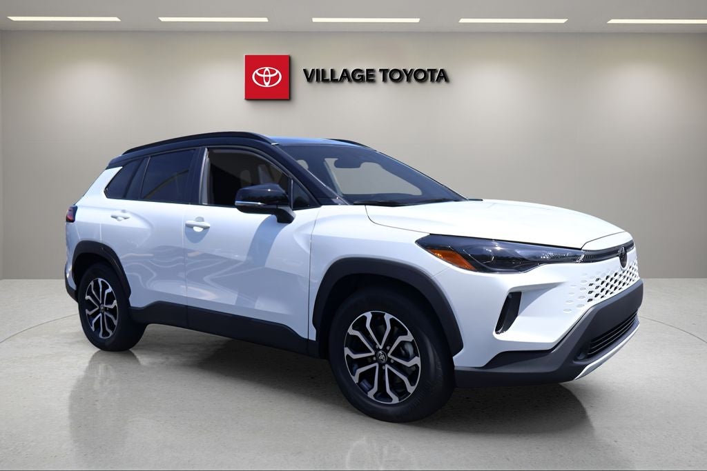 2026 Toyota Corolla Cross Hybrid SE