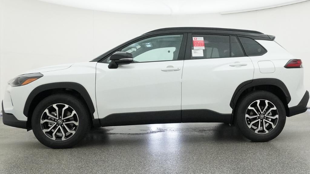 2026 Toyota Corolla Cross Hybrid SE