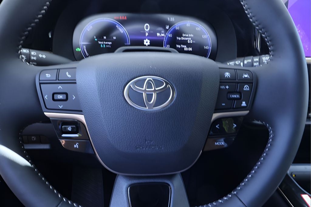 2026 Toyota Toyota Crown Signia Limited