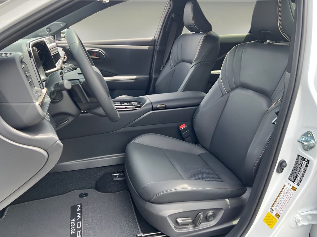 2026 Toyota Toyota Crown Signia Limited