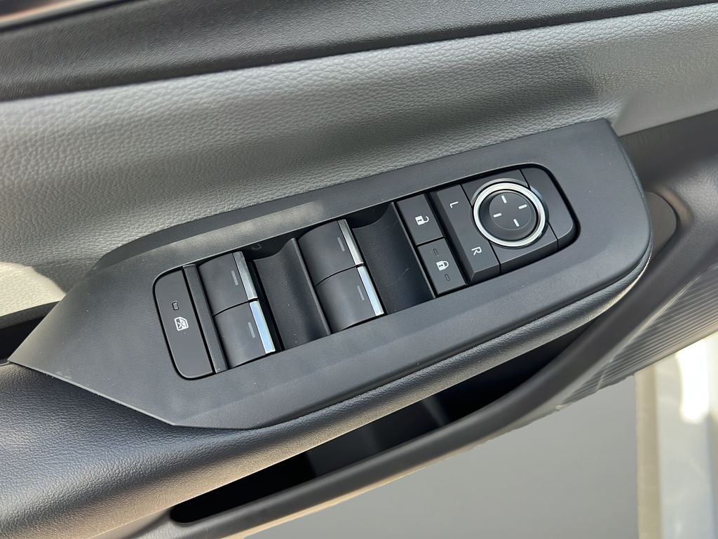 2027 Toyota Prius XLE