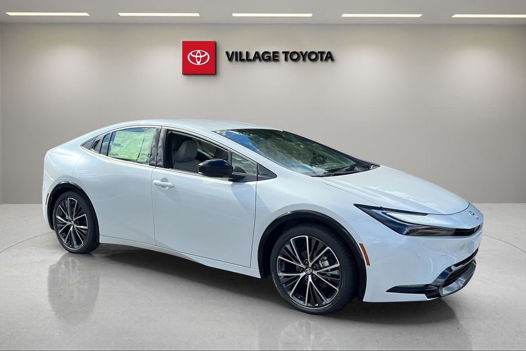 2027 Toyota Prius XLE