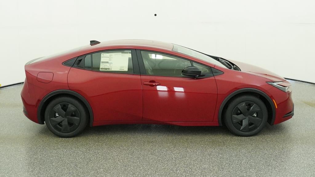 2027 Toyota Prius Plug-in Hybrid SE