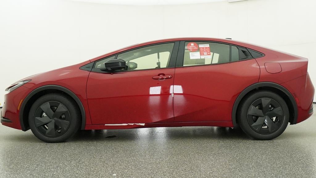 2027 Toyota Prius Plug-in Hybrid SE