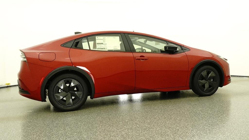 2027 Toyota Prius Plug-in Hybrid SE
