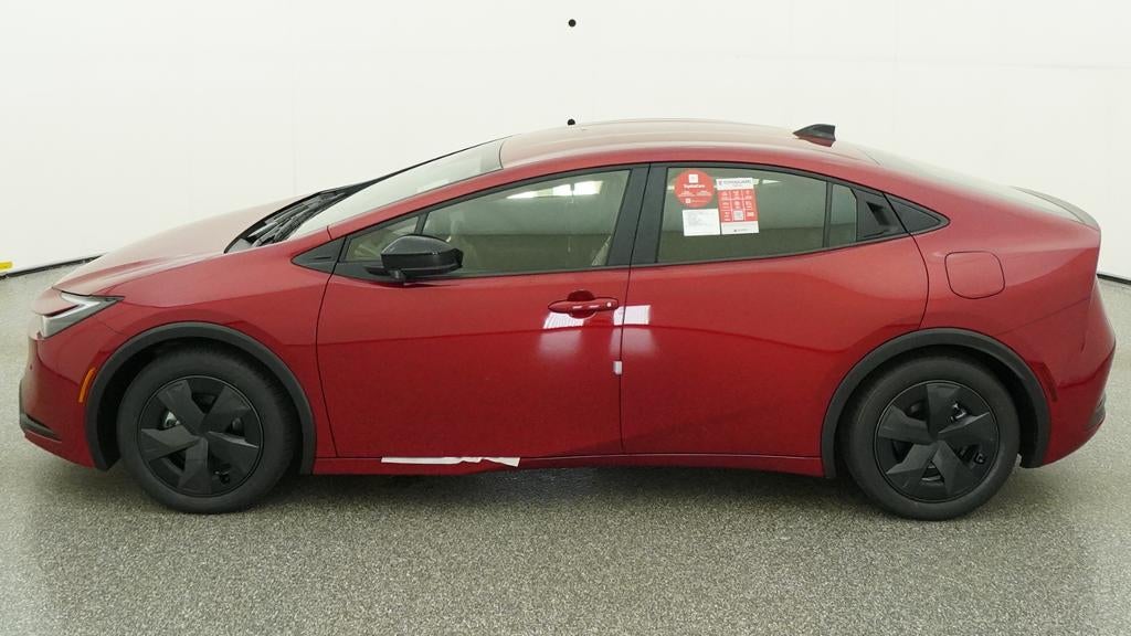 2027 Toyota Prius Plug-in Hybrid SE