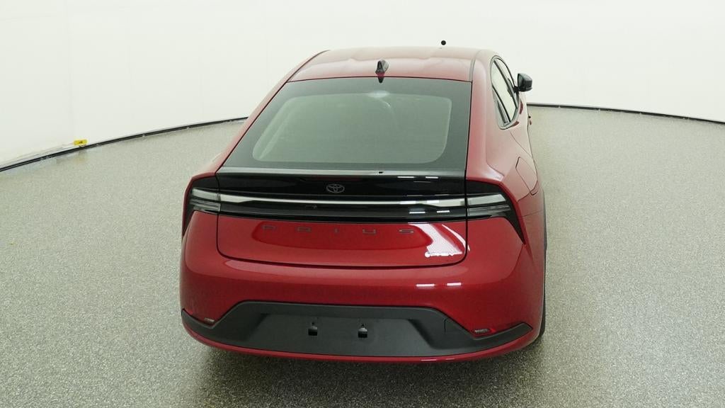 2027 Toyota Prius Plug-in Hybrid SE