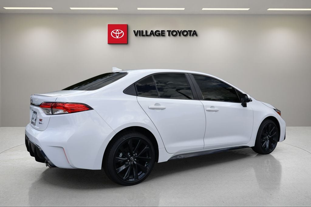2026 Toyota Corolla Hybrid SE