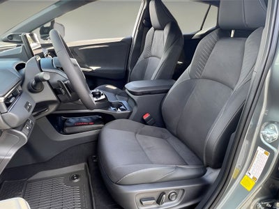 2026 Toyota C-HR XSE