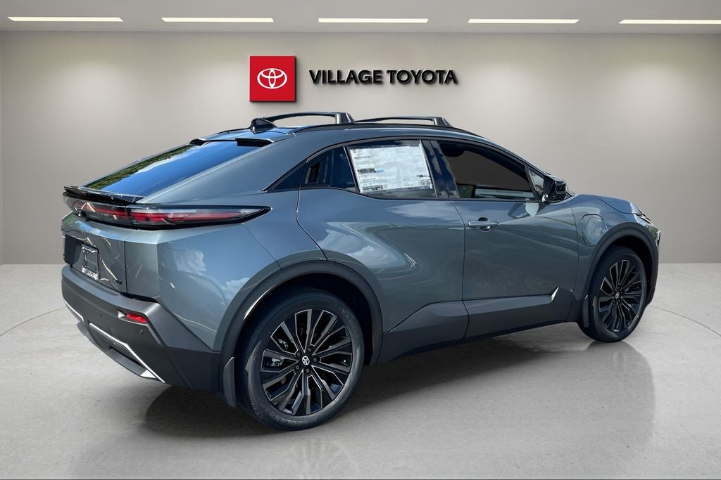 2026 Toyota C-HR XSE