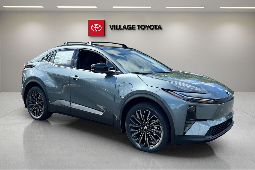 2026 Toyota C-HR XSE