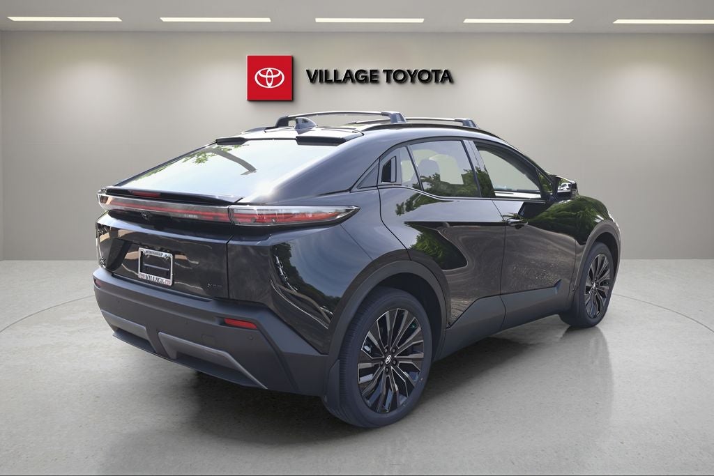2026 Toyota C-HR XSE