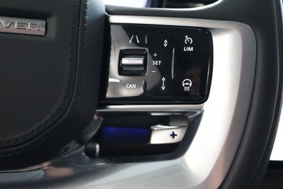 2025 Land Rover Range Rover SE LWB