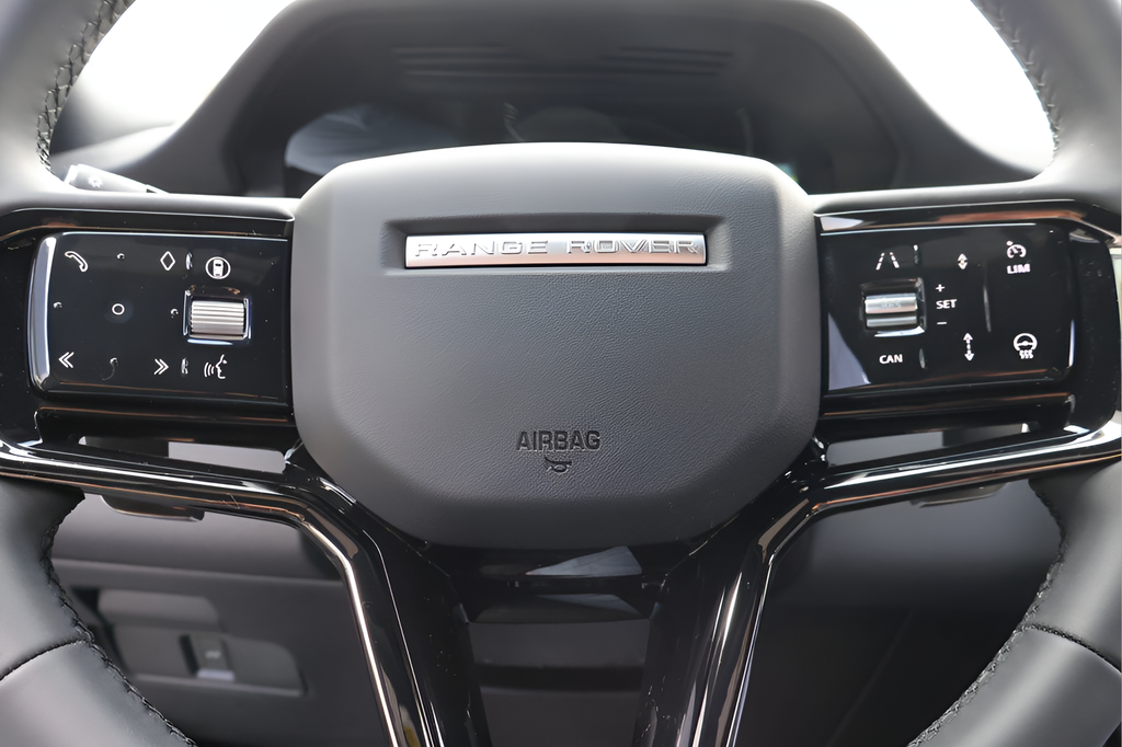 2026 Land Rover Range Rover Evoque Dynamic